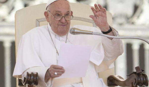 Vaticano: il Papa annuncia un nuovo impianto solare